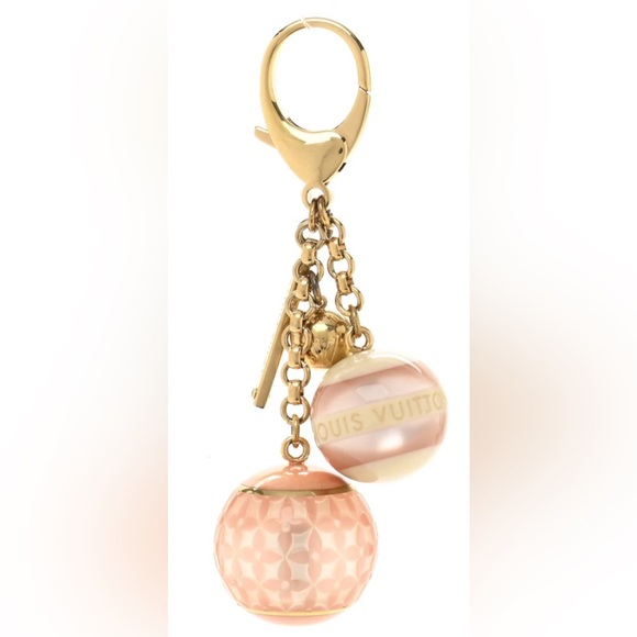 Louis Vuitton Other - Louis Vuitton EUC Gold and Cream Charm Keychain